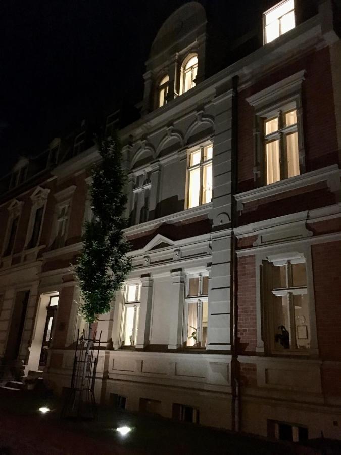 Jethon Exklusives City-Appartement ベルンブルク エクステリア 写真